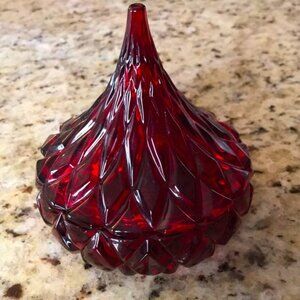 Shannon Crystal Designs of Ireland Ruby Red Hersheys Kisses